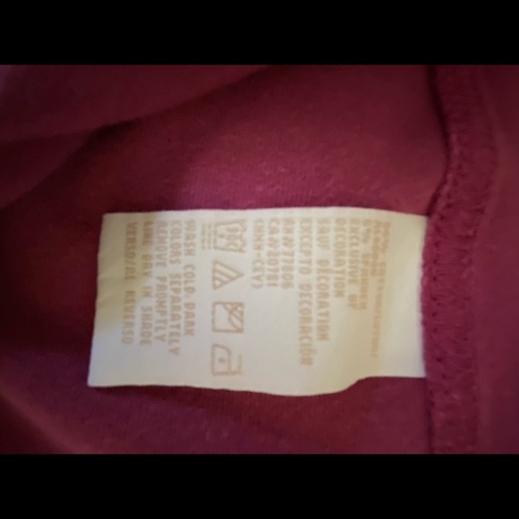 Raspberry colored pullover top - Picture 6 of 6